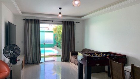 Duplex with pool, gourmet area and sea view