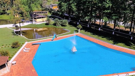 Ranch for rent in São Lourenço da Serra - O Paraíso A 65 Km de Sp Festa E Temporada Acomodações Par