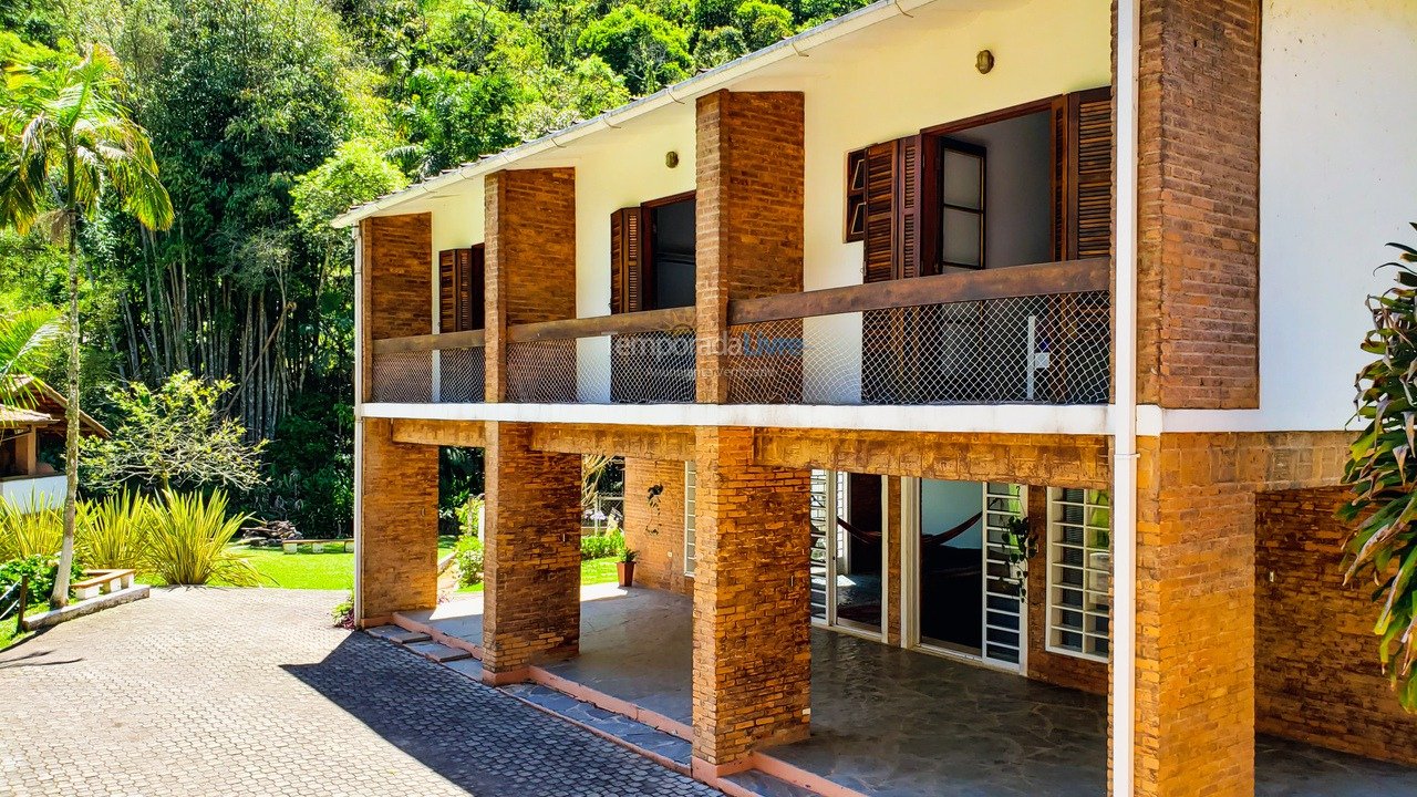 Casa para aluguel de temporada em São Lourenço da Serra (Chácara Totalmente Plana Com Wifi)