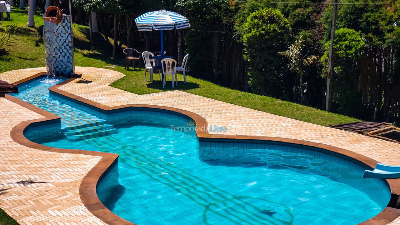 Granja para alquiler de vacaciones em Juquitiba (Piscina Guitarra 30 Metros da Rodovia Festas E Temporada)