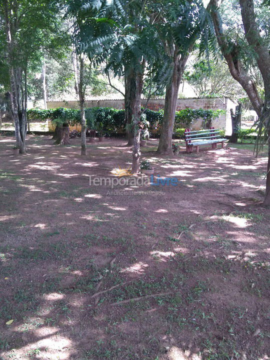 Granja para alquiler de vacaciones em Mogi das Cruzes (Biritiba Ussu)