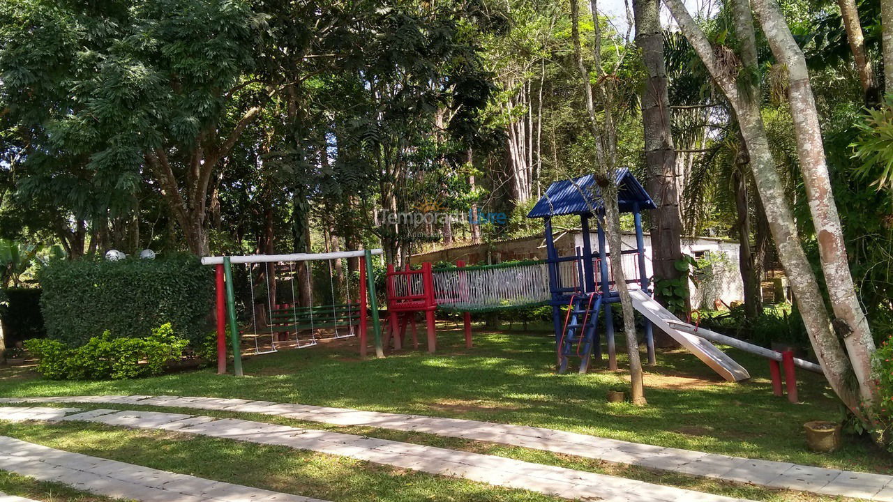 Granja para alquiler de vacaciones em Mogi das Cruzes (Biritiba Ussu)
