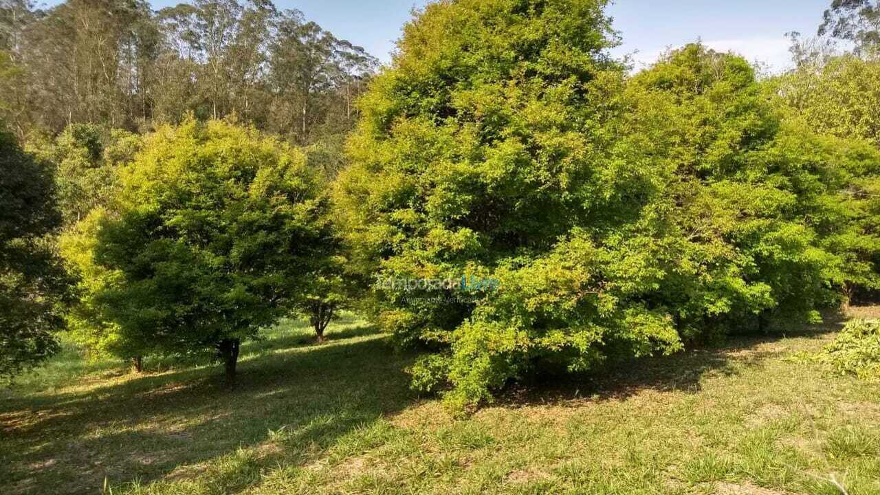 Granja para alquiler de vacaciones em Mogi das Cruzes (Biritiba Ussu)