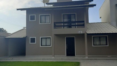 Casa para alugar em Itapoá - Balneário Paese