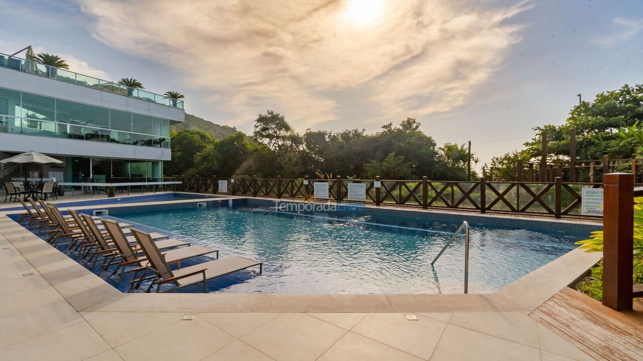 Apartamento para alquiler de vacaciones em Bombinhas (Praia de Bombas)