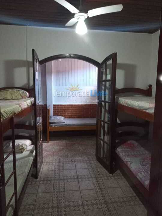 Casa para aluguel de temporada em São Sebastião (Maresias)