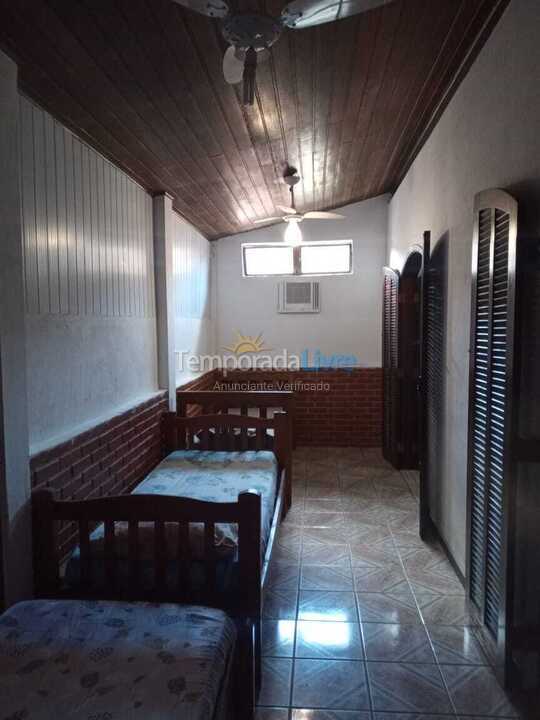 Casa para aluguel de temporada em São Sebastião (Maresias)
