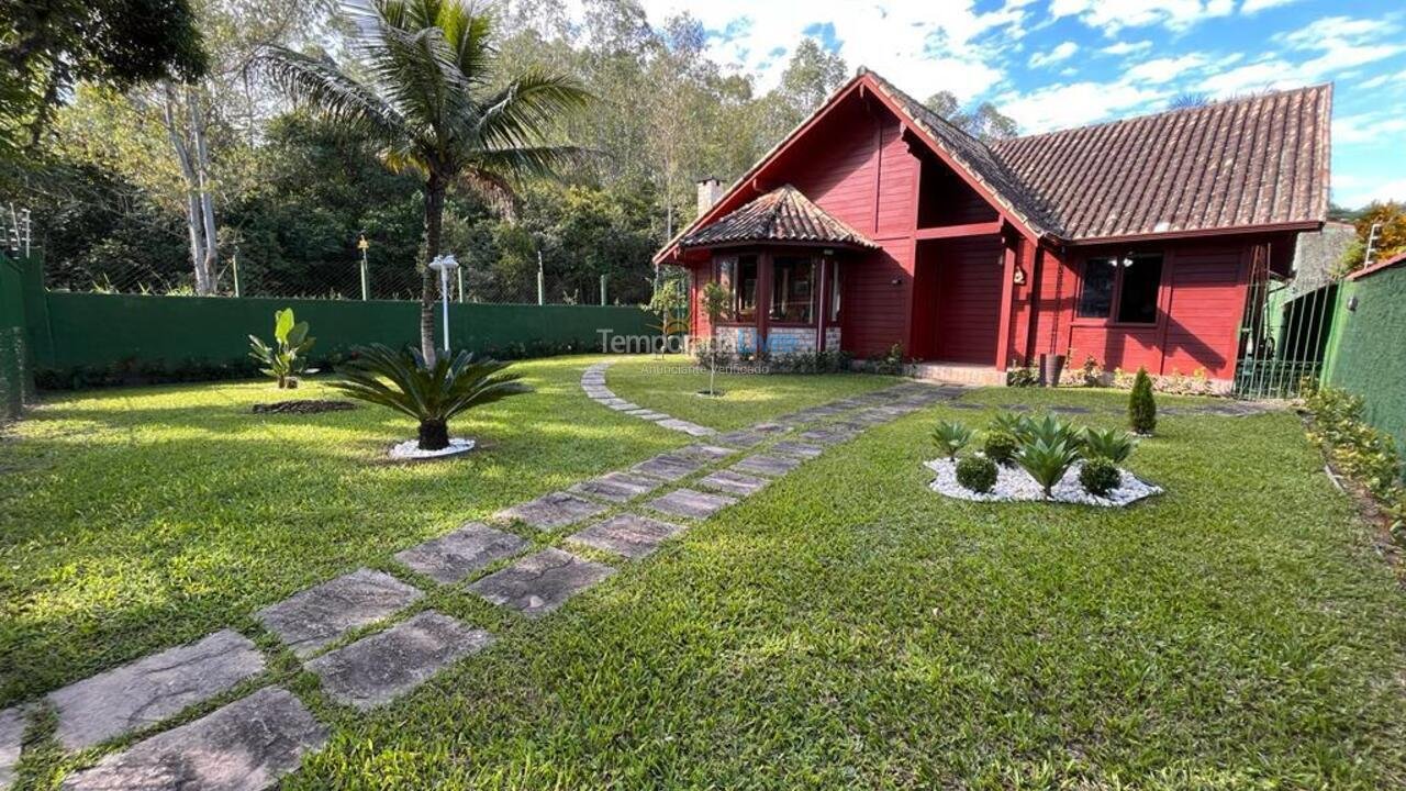 House for vacation rental in Itatiaia (Jardim das Rosas Penedo)