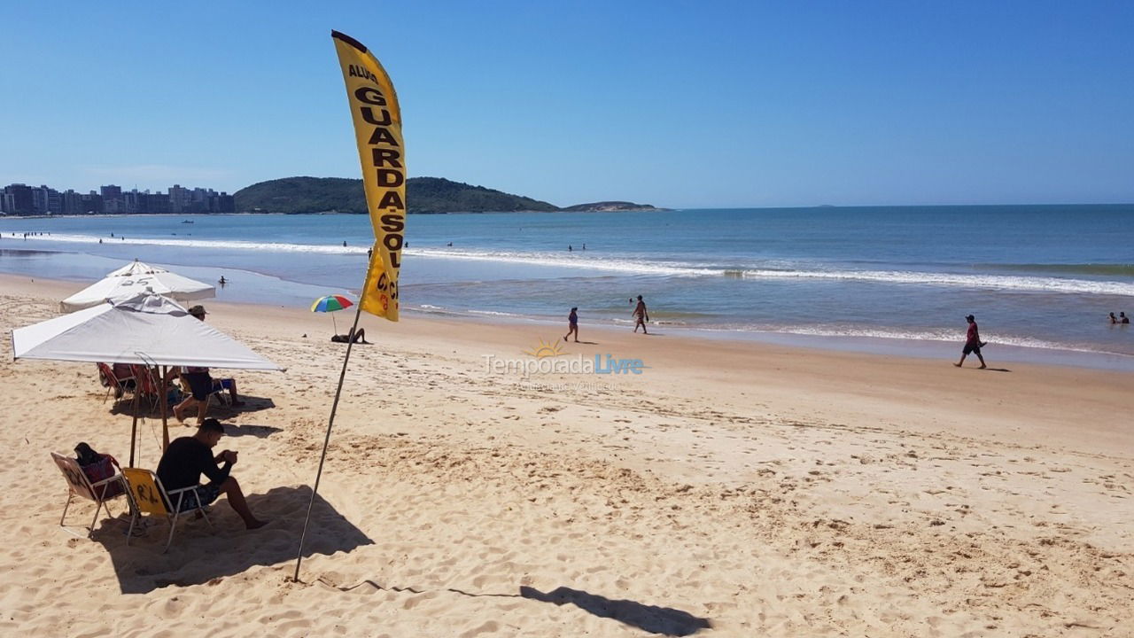 Apartamento para aluguel de temporada em Guarapari (Praia do Morro)