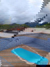 Área da piscina coletiva
