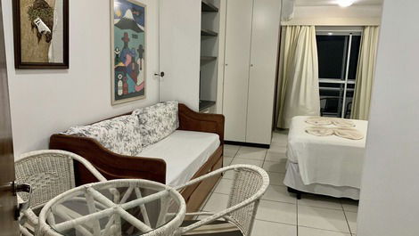 I rent for a season a beautiful and cozy Flat in Ponta Negra