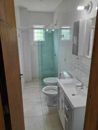 MARISCAL - BOMBINHAS - Adosado A 150 MTS DA PRAIA