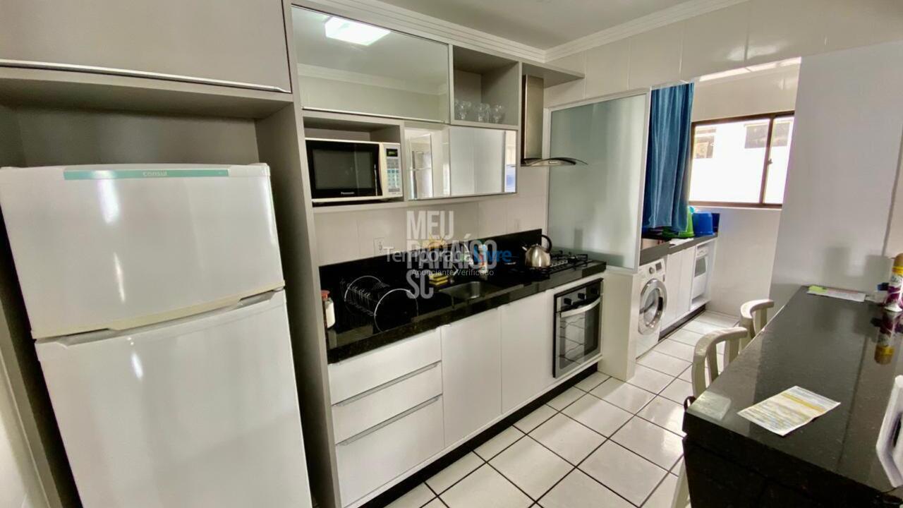 Apartamento para alquiler de vacaciones em Itapema (Meia Praia)