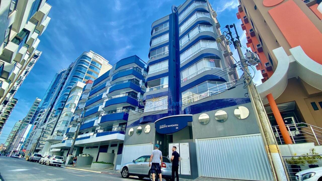 Apartment for vacation rental in Itapema (Meia Praia)