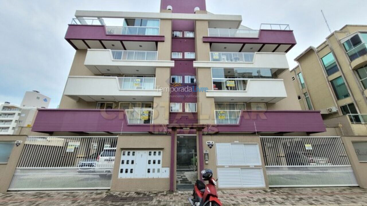 Apartment for vacation rental in Bombinhas (Praia de Bombas)