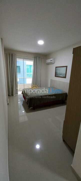 Apartamento para aluguel de temporada em Bombinhas (Praia de Bombas)