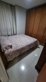 Ap de 3 dormitorios, 3 baños, vista parcial al mar, C / Wi-fi, C / garaje