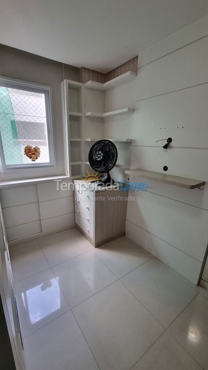 Apartamento para aluguel de temporada em Guarapari (Praia do Morro)