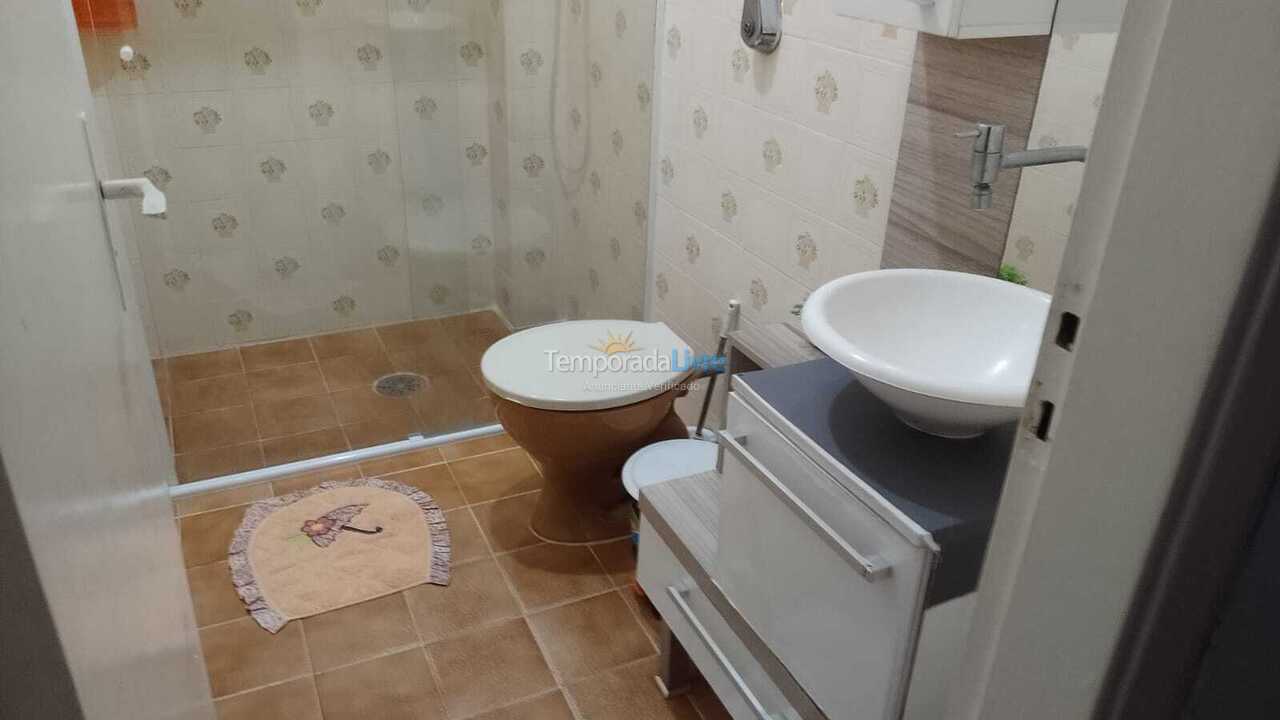 Apartamento para aluguel de temporada em Praia Grande (Canto do Forte)