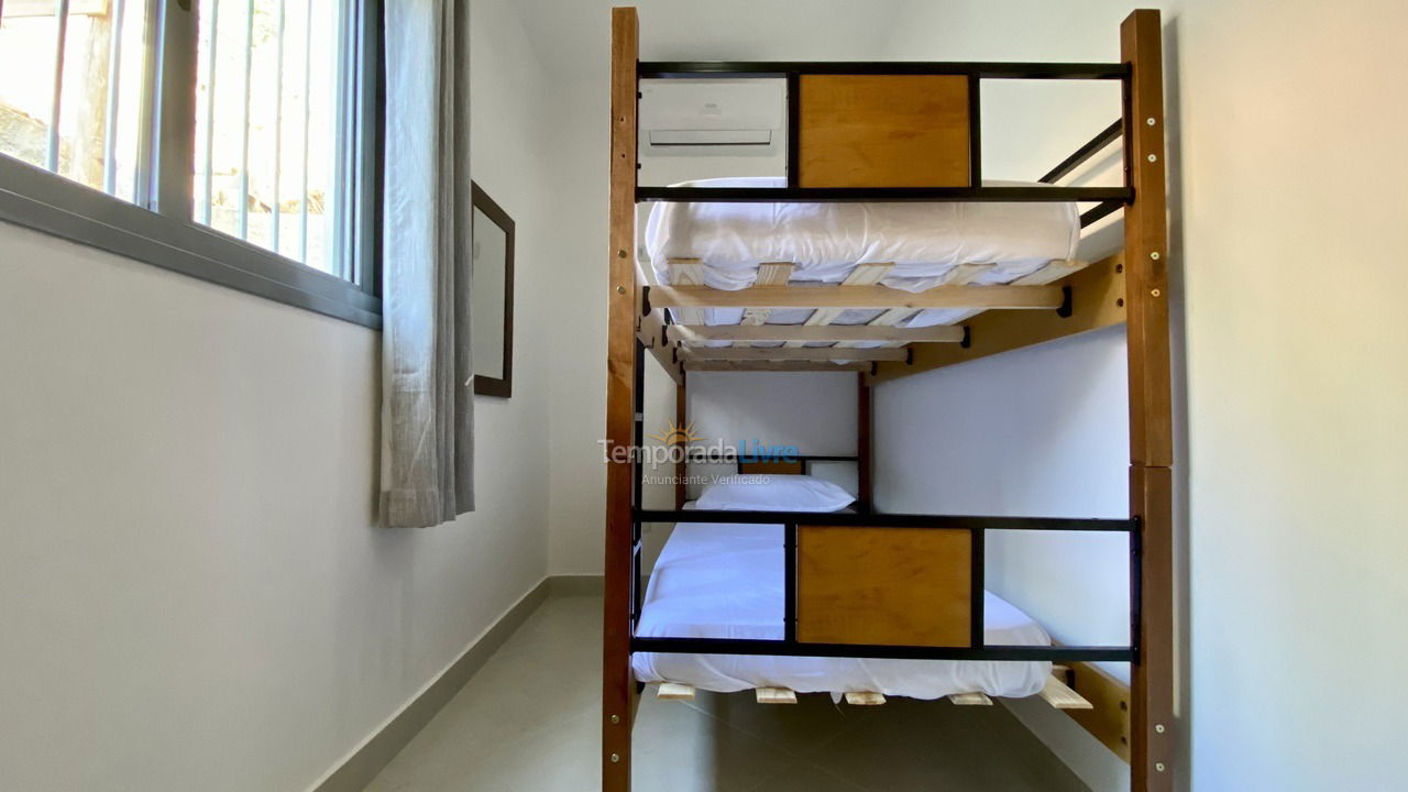Casa para alquiler de vacaciones em Ilhabela (Bairro Barra Velha)