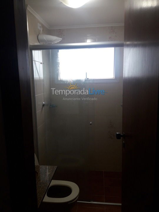 Apartamento para aluguel de temporada em Caraguatatuba (Massaguaçu)