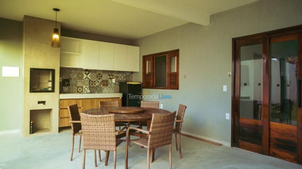 Apartamento para aluguel de temporada em Passo de Camaragibe (Al Praia do Marceneiro)