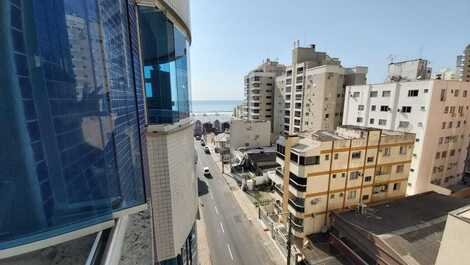 3 bedroom apartment close to the sea and shopping in Meia Praia Itapema