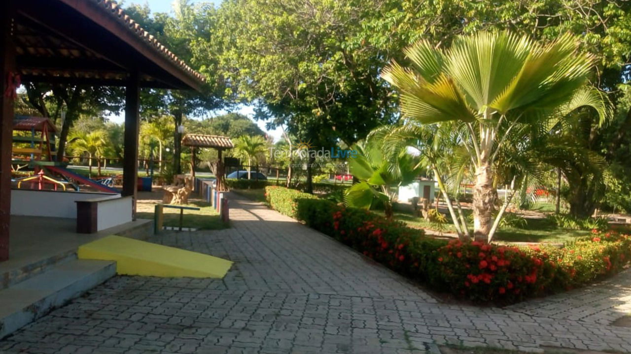 Casa para aluguel de temporada em Camaçari (Barra do Jacuípe)