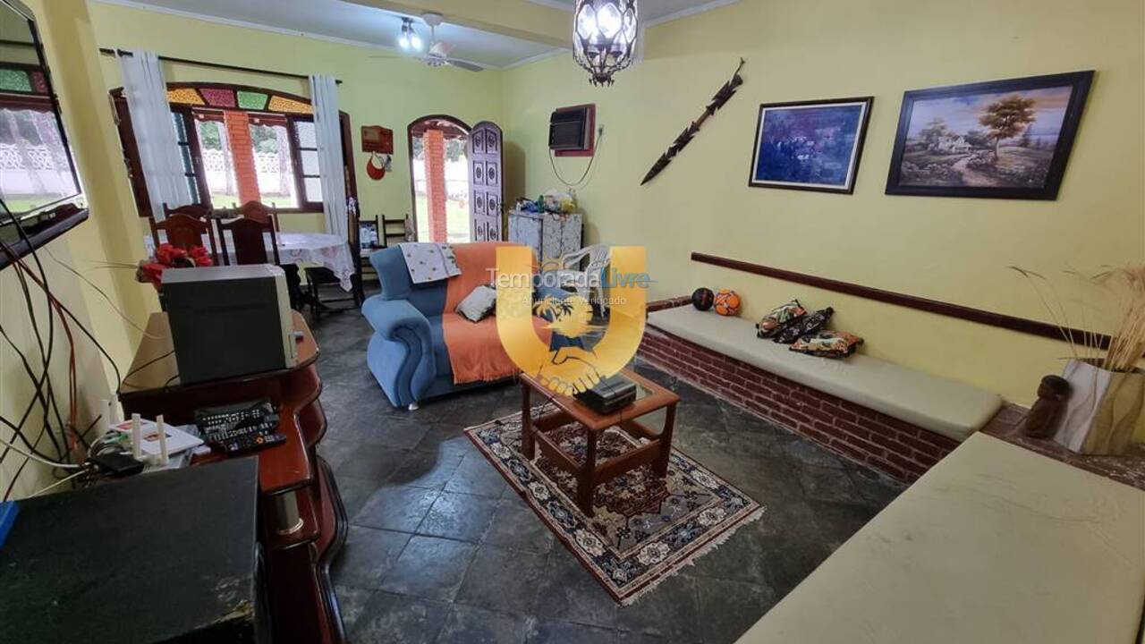 House for vacation rental in Itanhaém (Balneário Gaivotas)