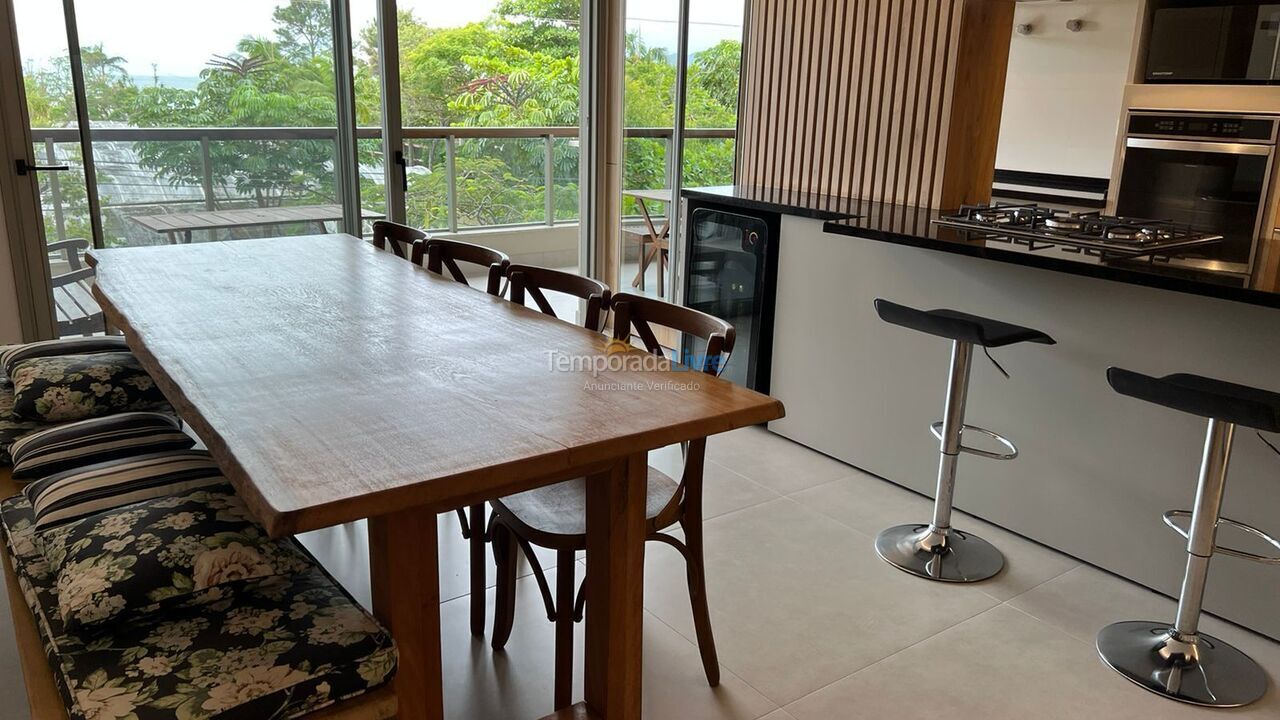 Apartamento para aluguel de temporada em Florianópolis (Jurere Tradicional)