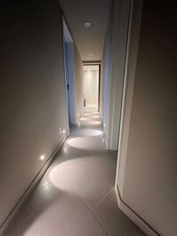 New and beautiful apt 100 meters from the beach!