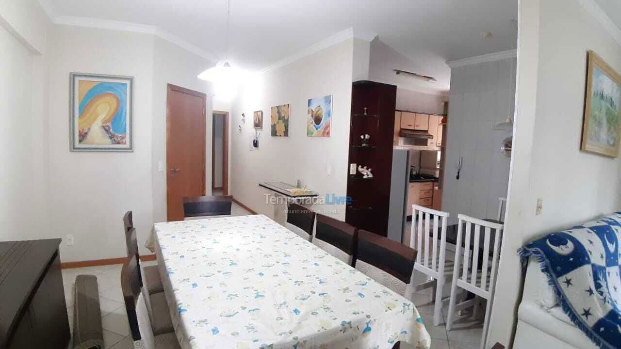 Apartamento para aluguel de temporada em Itapema (Meia Praia)