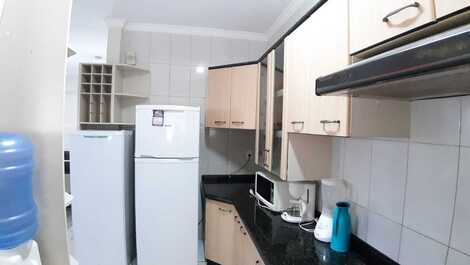 Apartment 3 bedrooms 2 air conditioning, center of Meia Praia