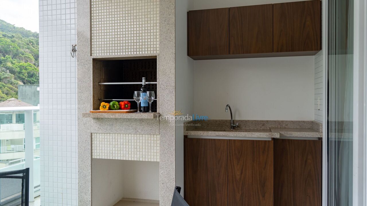 Apartamento para alquiler de vacaciones em Bombinhas (Praia de Bombas)