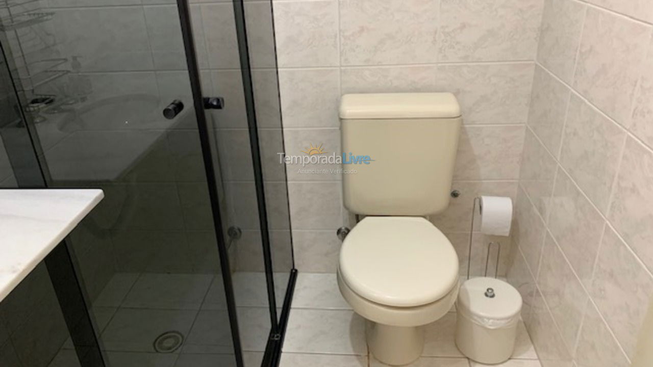 Apartamento para aluguel de temporada em Guarujá (Enseada)