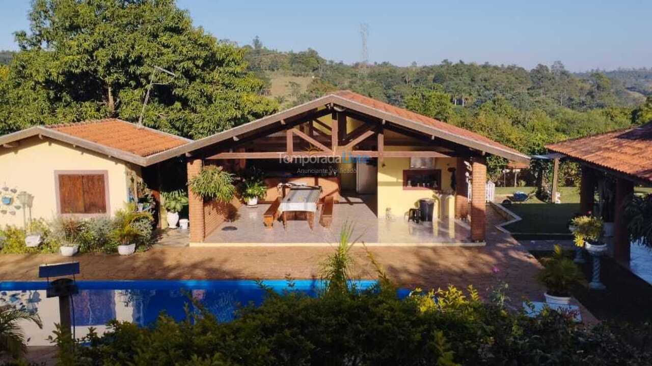 Granja para alquiler de vacaciones em Campinas (Sousas)