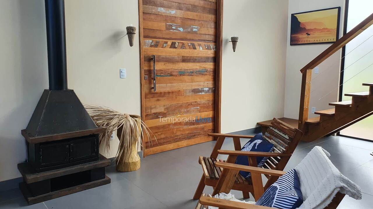 House for vacation rental in Imbituba (Praia do Rosa)