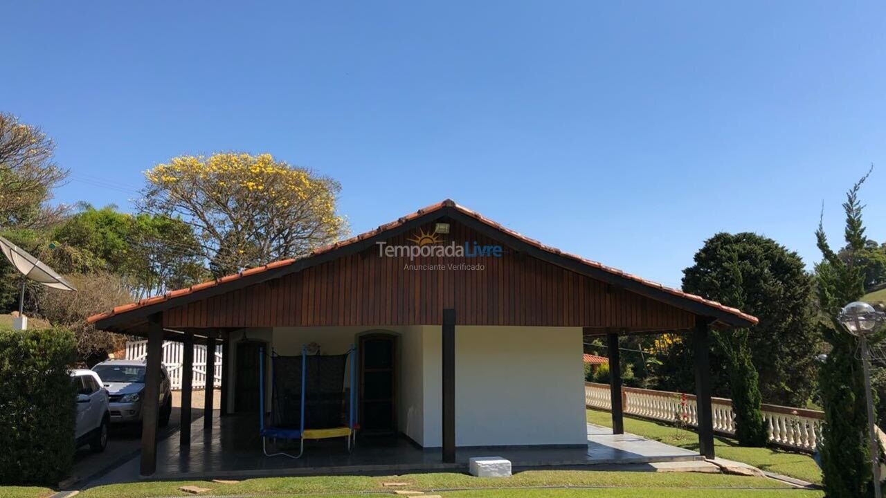 Chácara / sítio para aluguel de temporada em Pinhalzinho (Bairro dos Mendes)