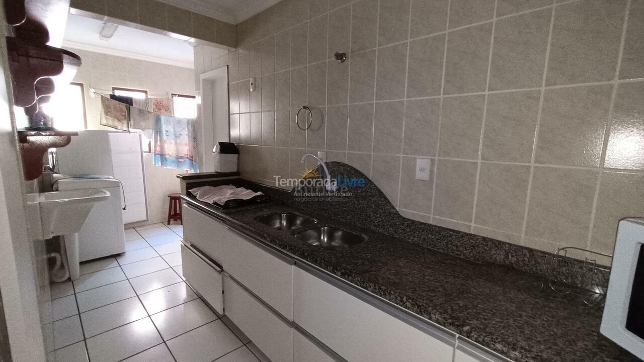 Apartment for vacation rental in Itapema (Meia Praia)