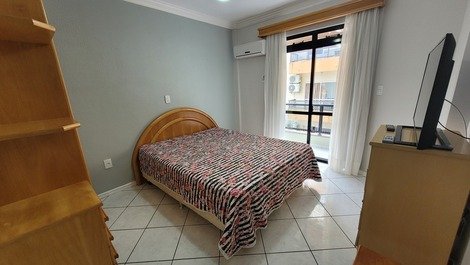 3 bedroom apartment for 7 people in Praia de Bombas