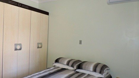 Apartamento de 4 habitaciones en la playa de Bombas Bombinhas SC