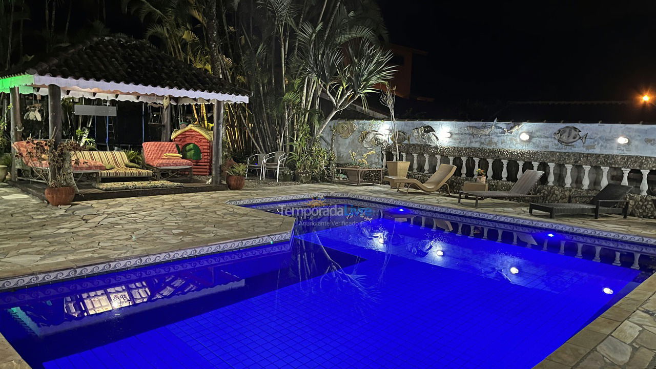 Casa para aluguel de temporada em Ubatuba (Horto Florestal)