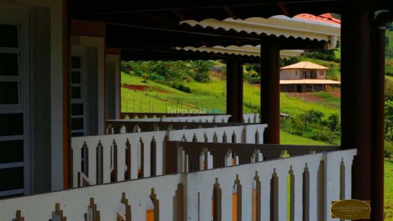 Ranch for vacation rental in Piracaia (Adão Silva)