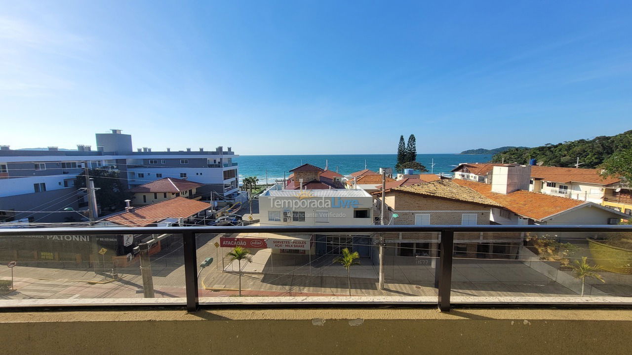 Apartment for vacation rental in Bombinhas (Praia de Bombas)