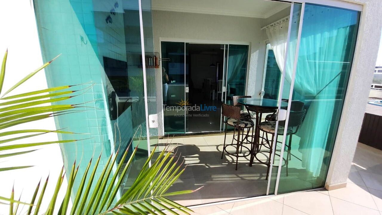 Apartment for vacation rental in Bombinhas (Praia de Bombas)