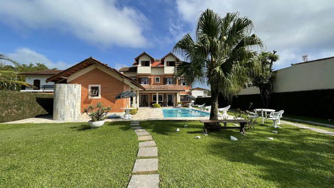 Casa frente ao mar praia do Indaiá para até 20 pessoas