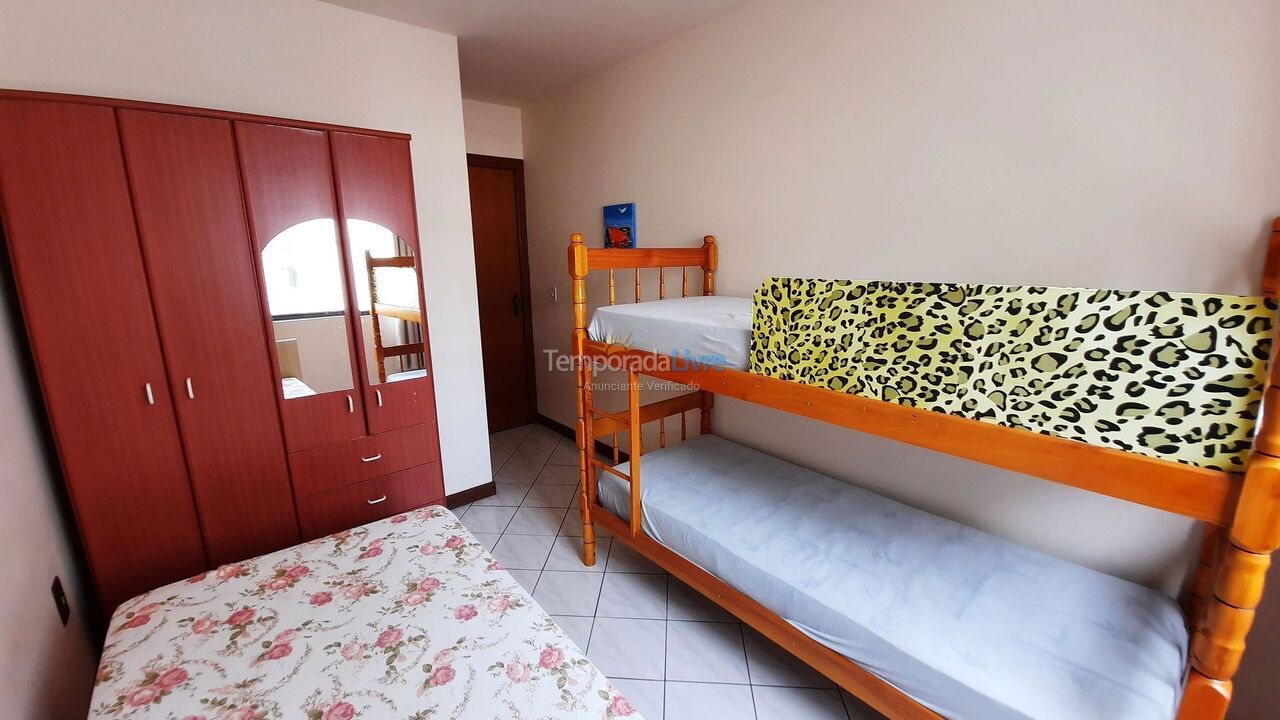 Apartamento para aluguel de temporada em Bombinhas (Praia de Bombas)