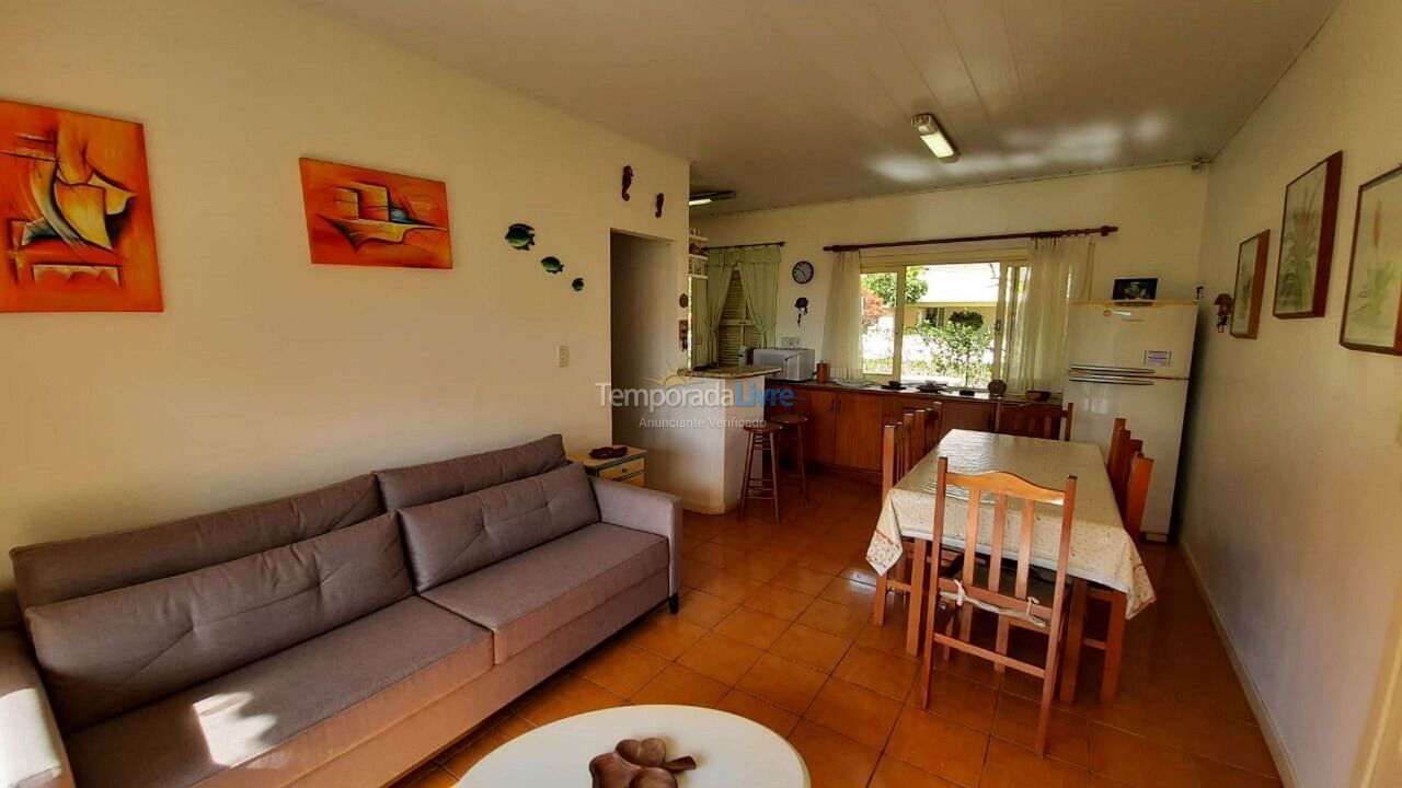 House for vacation rental in Bombinhas (Praia de Bombas)