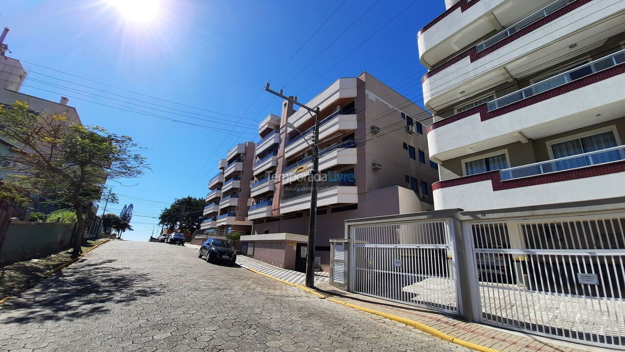 Apartamento para alquiler de vacaciones em Bombinhas (Praia de Bombas)