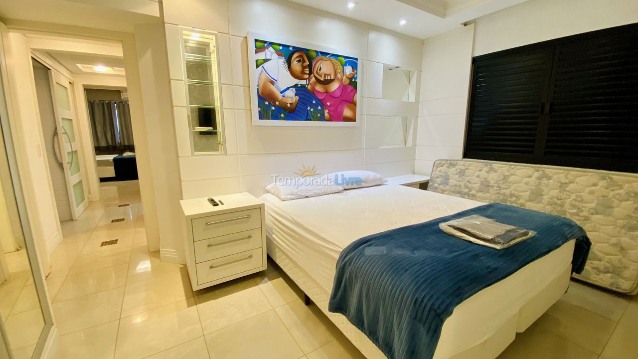 Apartamento para aluguel de temporada em Balneário Camboriú (Praia Central)